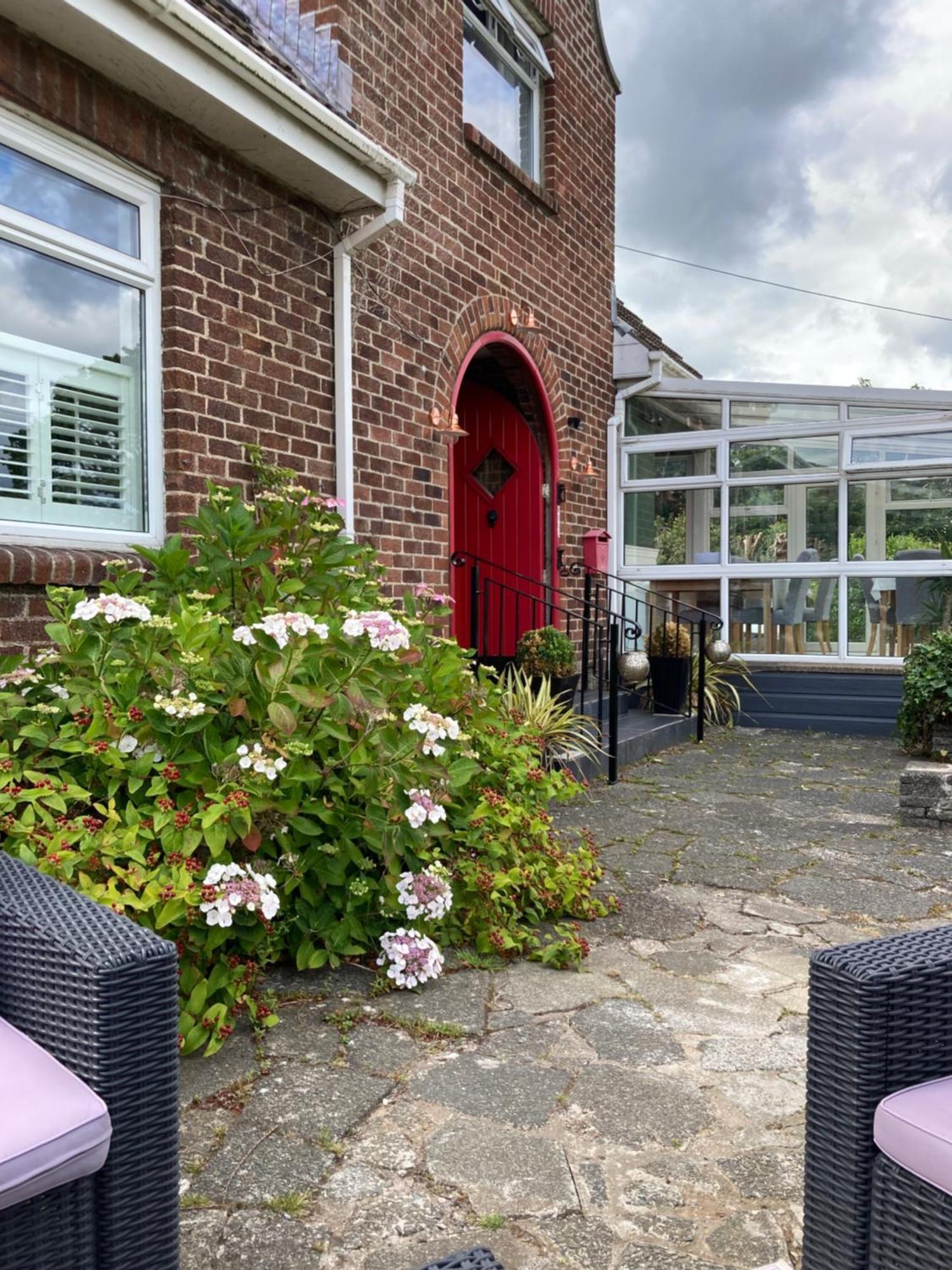Overdale Motel Lisburn Exterior foto