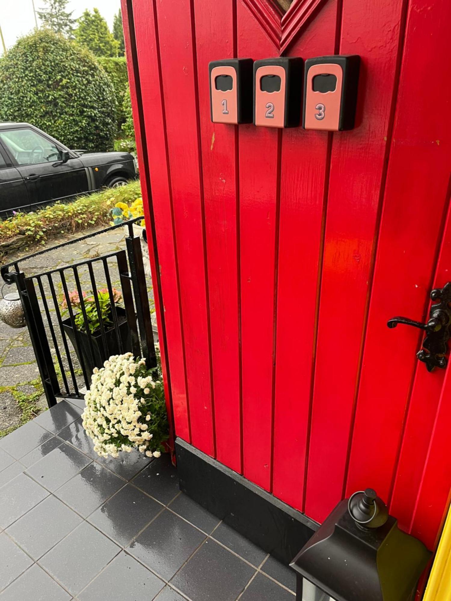 Overdale Motel Lisburn Exterior foto